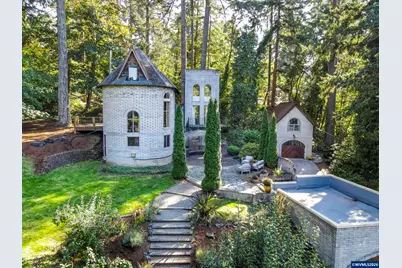 1820 E 28th Av, Eugene, OR 97403 - Photo 5