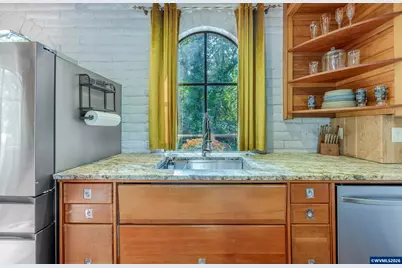 1820 E 28th Av, Eugene, OR 97403 - Photo 21