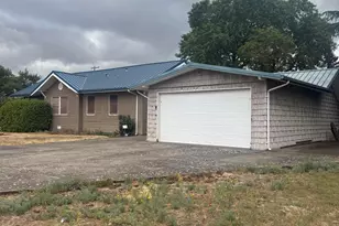 176 W Rose St, Lebanon, OR 97355 - Photo 9