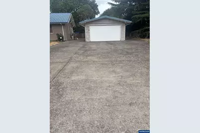 176 W Rose St, Lebanon, OR 97355 - Photo 7