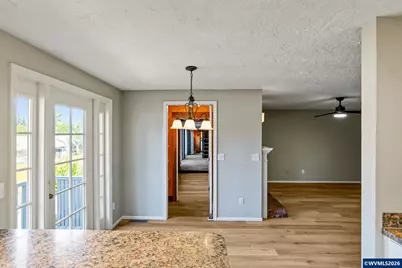1575 Sandstone Ct S, Salem, OR 97306 - Photo 15