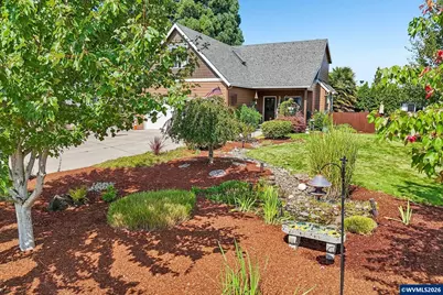 1641 NW Jeffrey Ct, McMinnville, OR 97128 - Photo 33