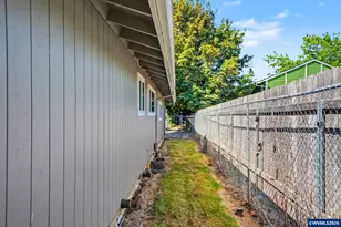 163 College (A) St NW, Monmouth, OR 97361 - Photo 31