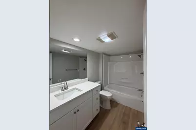 2395 4th St NE, Salem, OR 97301 - Photo 23