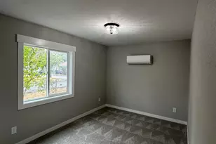 2395 4th St NE, Salem, OR 97301 - Photo 21