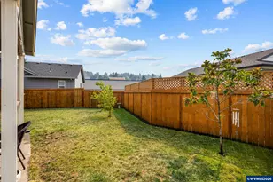 405 Depot Ave, Brownsville, OR 97327 - Photo 31