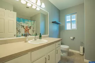 671 Jasmine Cir, Independence, OR 97351 - Photo 23