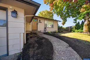 2396 20th Ave SE, Albany, OR 97322 - Photo 3