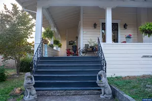 329 S 1st Ave, Mill City, OR 97360 - Photo 5