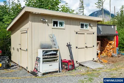8305 SE Elkhorn Dr, Lyons, OR 97358 - Photo 35
