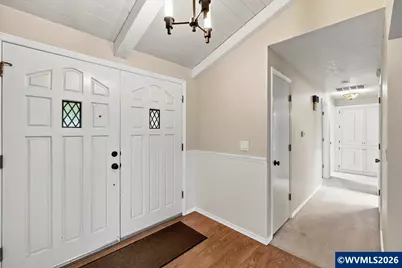 1223 SW Bridlewood Dr, Dallas, OR 97338 - Photo 9