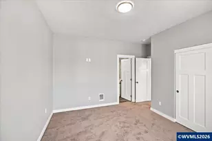 1221 49th St, Sweet Home, OR 97389 - Photo 19