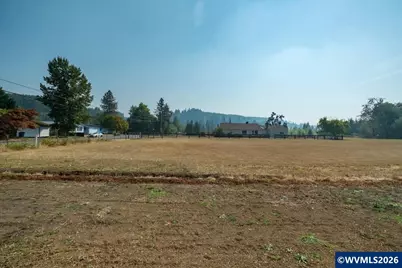 1221 49th St, Sweet Home, OR 97389 - Photo 35