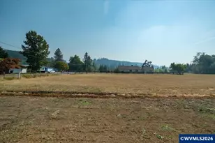 1221 49th St, Sweet Home, OR 97389 - Photo 35