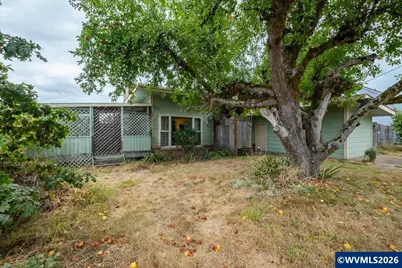 236 S 17th St, Philomath, OR 97370 - Photo 33
