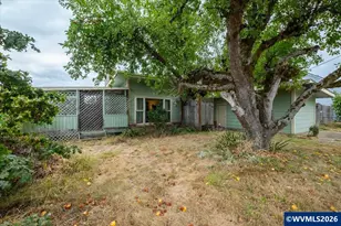 236 S 17th St, Philomath, OR 97370 - Photo 33