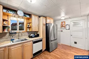 236 S 17th St, Philomath, OR 97370 - Photo 13