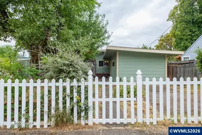 236 S 17th St, Philomath, OR 97370 - Photo 3