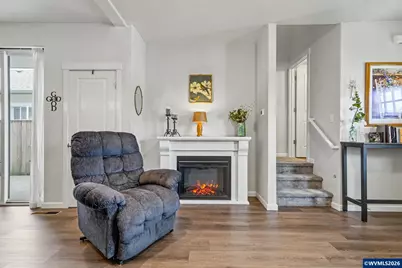 1636 SE Barberry Av, Dallas, OR 97338 - Photo 7