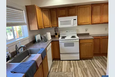 2367-2371 NW Hummingbird Dr, Corvallis, OR 97330 - Photo 15
