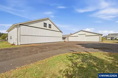 633 Cessna St, Independence, OR 97351 - Photo 25