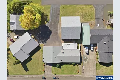 633 Cessna St, Independence, OR 97351 - Photo 35