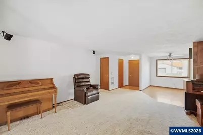 633 Cessna St, Independence, OR 97351 - Photo 13