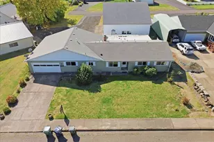 633 Cessna St, Independence, OR 97351 - Photo 31