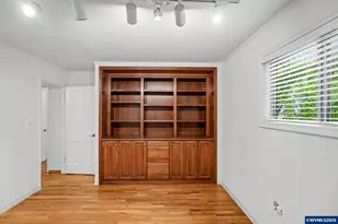 1075 Hansen Ave S, Salem, OR 97302 - Photo 31