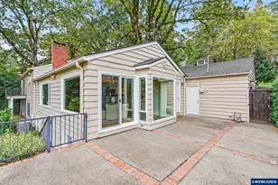 1075 Hansen Ave S, Salem, OR 97302 - Photo 45