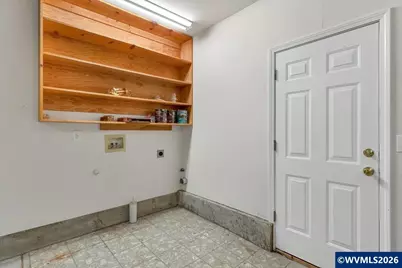 1859 Plateau St NE, Salem, OR 97305 - Photo 31