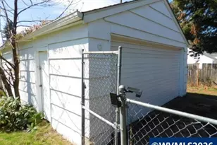 1875 20th St NE, Salem, OR 97301 - Photo 27
