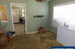 1875 20th St NE, Salem, OR 97301 - Photo 5