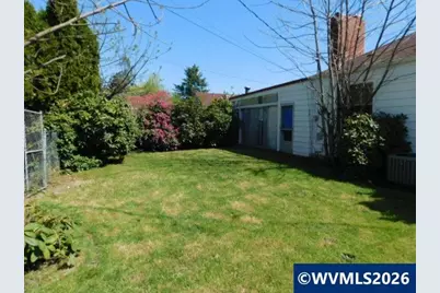 1875 20th St NE, Salem, OR 97301 - Photo 23