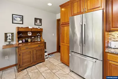 6890 Canyon St SE, Salem, OR 97317 - Photo 5
