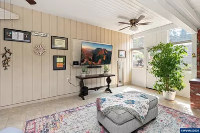 6890 Canyon St SE, Salem, OR 97317 - Photo 17