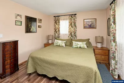6890 Canyon St SE, Salem, OR 97317 - Photo 11