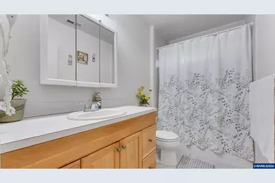 554 SW B Av, Corvallis, OR 97333 - Photo 23