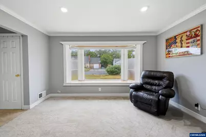 5130 7th Av NE, Keizer, OR 97303 - Photo 3