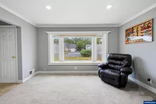 5130 7th Ave NE, Keizer, OR 97303 - Photo 3