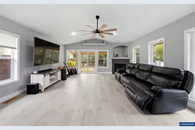 5130 7th Av NE, Keizer, OR 97303 - Photo 11