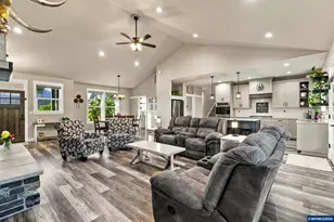 6626 Pony Pl SE, Salem, OR 97317 - Photo 5