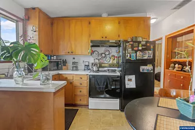 1115 Queen Av SE, Albany, OR 97322 - Photo 7