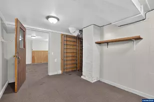 2275 Center St NE, Salem, OR 97301 - Photo 25
