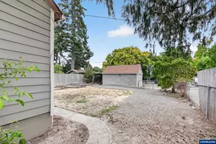 2275 Center St NE, Salem, OR 97301 - Photo 33