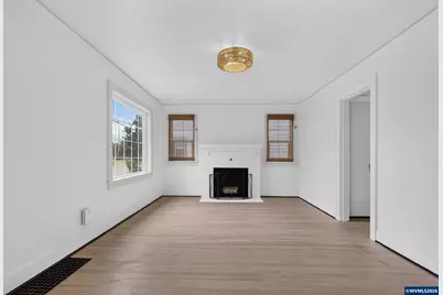 2275 Center St NE, Salem, OR 97301 - Photo 3
