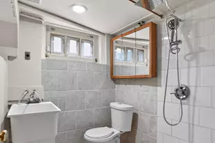 2275 Center St NE, Salem, OR 97301 - Photo 27