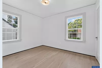 2275 Center St NE, Salem, OR 97301 - Photo 13