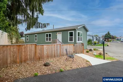 204 Cascade #24 Dr, Lebanon, OR 97355 - Photo 1