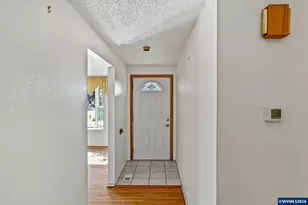4557 Adobe St SE, Salem, OR 97317 - Photo 9